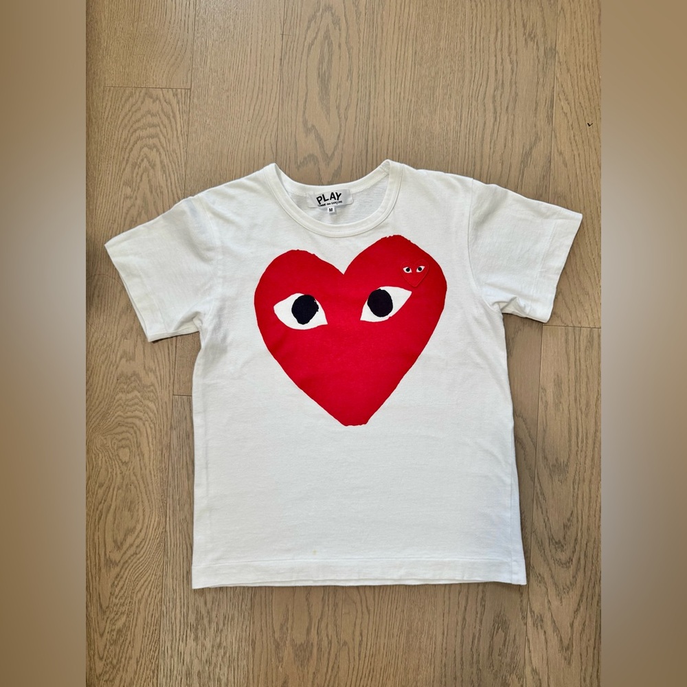 Comme des Garcons White Red Heart Short Sleeve Tee